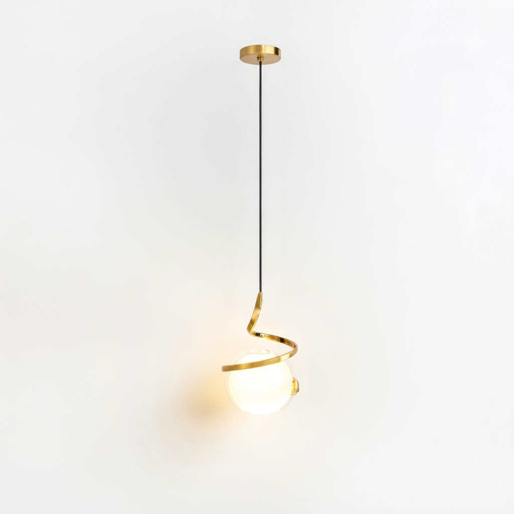 Suspension luminaire globe opalin finition dorée