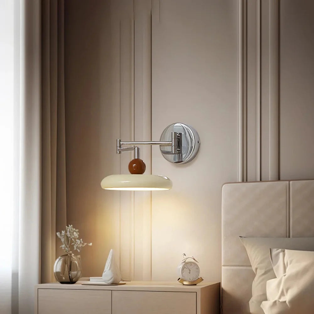 Applique murale plug-in coloris vert, détail du design - Maison Lumexia
