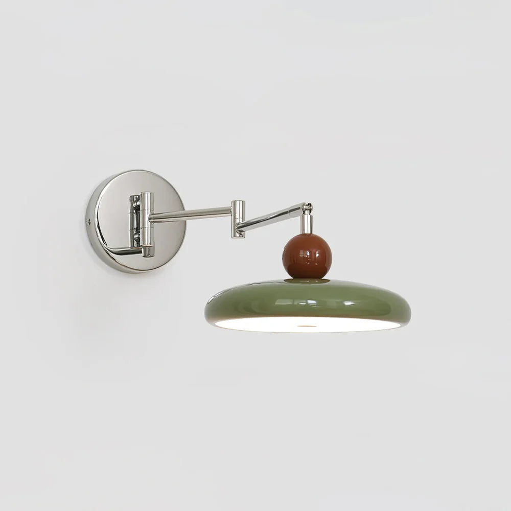 Applique murale à brancher minimaliste allumée en ambiance - Maison Lumexia